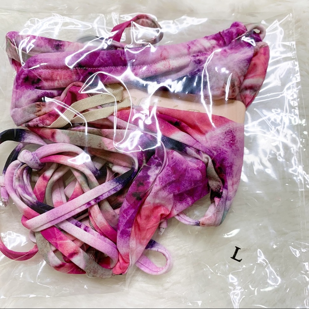 Chloe Rose Dream On String Bikini Set Tie Dye - Picture 11 of 13